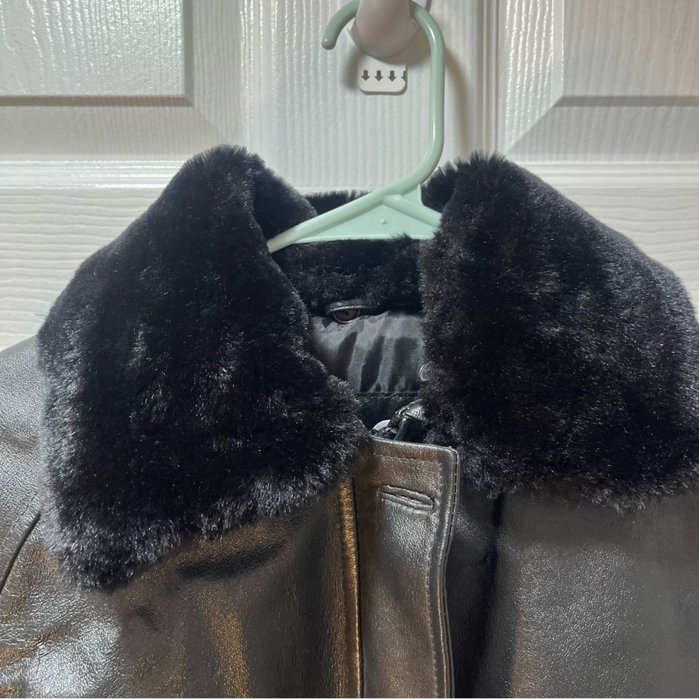 Vintage Black Leather Jacket Faux Fur Old Money Quiet Luxury Size Large Overcoat - Picture 7 of 7